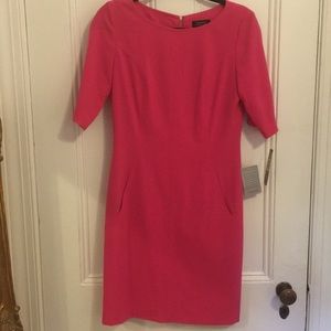 NWT Tahari Short Sleeve Dress Size 6